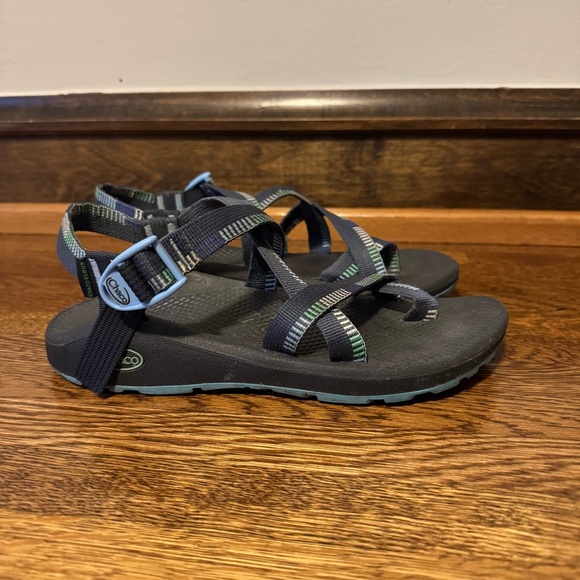Chaco Womens Multi-Blue Multi- Strap Waterproof/Hiking Sandal Size W9 - Picture 1 of 4